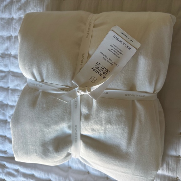 Boll & Branch Signature Hemmed Duvet Only White Cal King - Picture 4 of 5